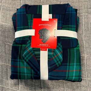 NWT Wondershop Women's Blue and Green Plaid  Flannel Sleepwear